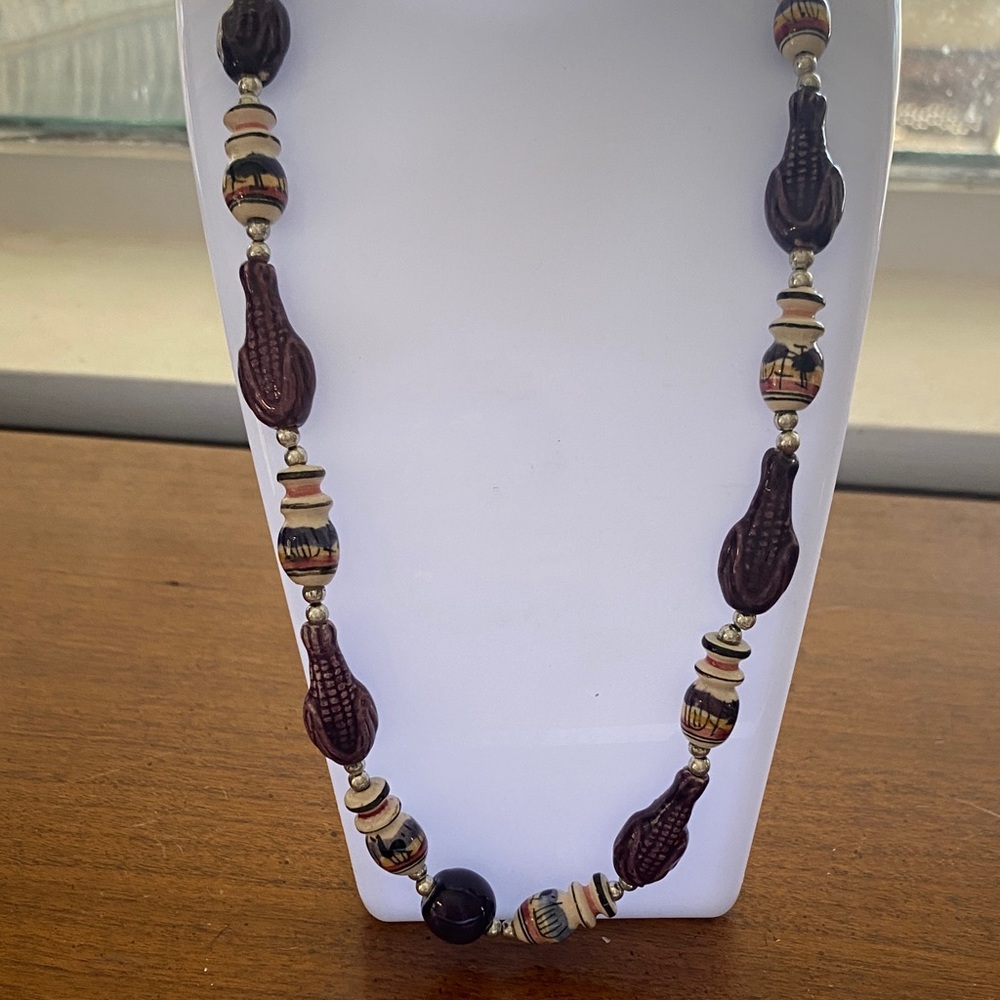 Vintage ceramic Purple and Cream Beaded Necklace